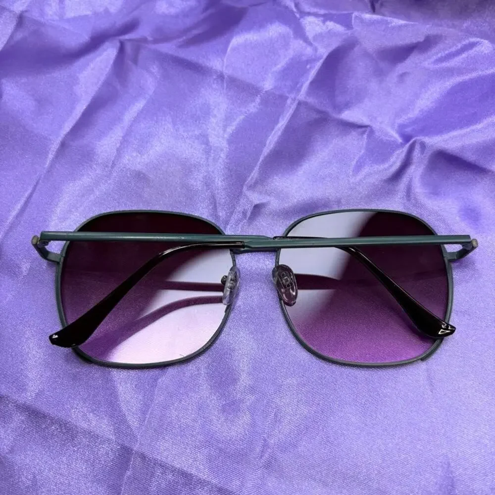 Unbranded retro oversized